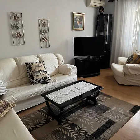 Apartment Sweet